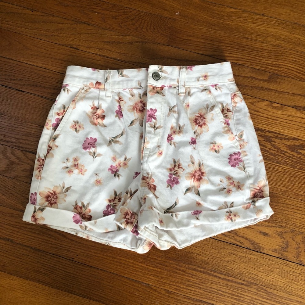 American Eagle floral denim shorts